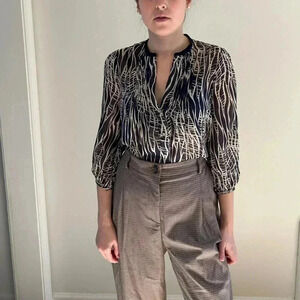 ANTHROPOLOGIE FEI 100% SILK Balloon Sleeve navy Sheer button down Blouse Sz 2